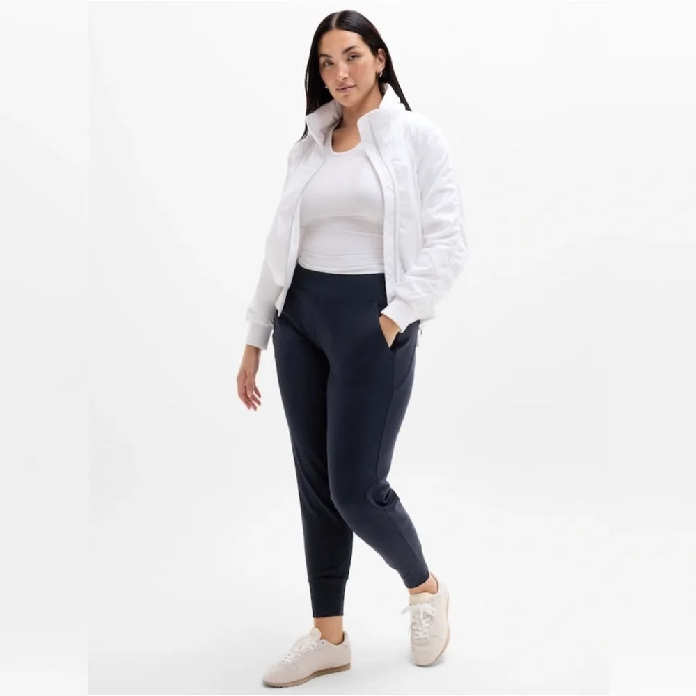 NWT Athleta Venice Navy Jogger Size 2X
